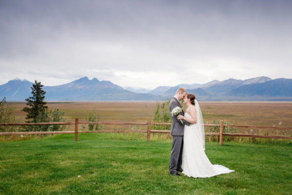 Wasilla Wedding: Nicole & Joel at The Gathering Place